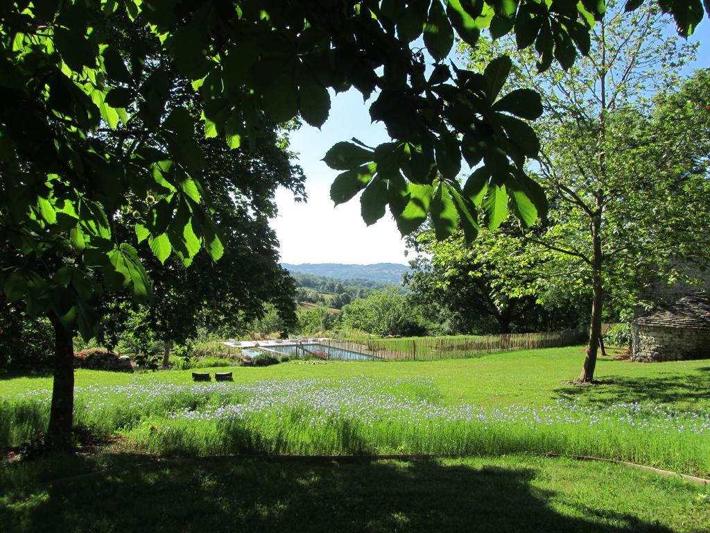 Mas Del Lum Bed & Breakfast Boussac  Bagian luar foto