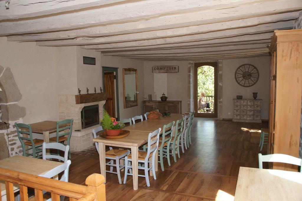 Mas Del Lum Bed & Breakfast Boussac  Bagian luar foto